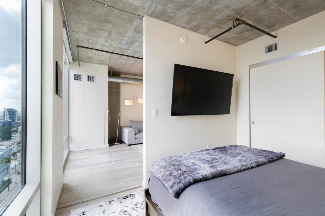 New 2Br Upscale Hollywood Apartment Los Angeles Exterior photo